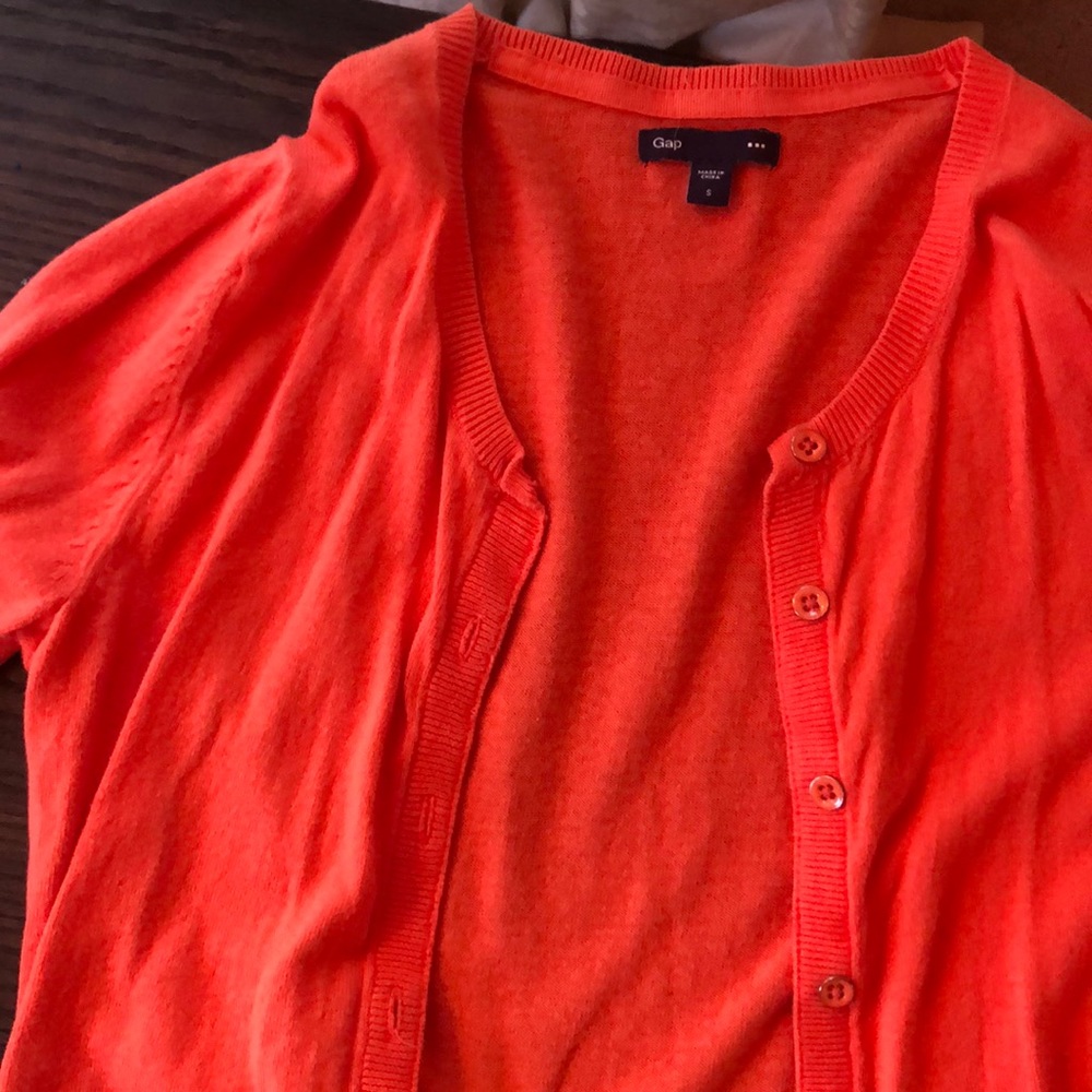 Gap orange cardigan